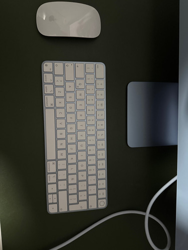 Apple iMac Retina 4.5k 24 2023 Mqrc3ci/a Cpu M3 8 Gb 256 Gb (Usado)