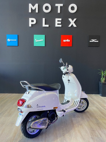 Imagen 2 de 7 de Vespa Vxl 150