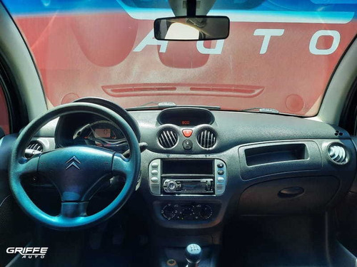 Imagem 8 de 14 de Citroen C3 Glx 14 Flex 2011