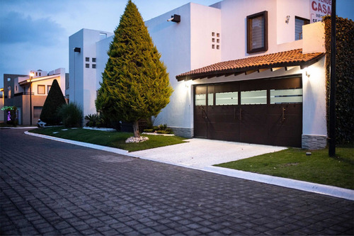 Imagen 3 de 14 de Hermosa Casa En Venta Metepec Providencia Zona Diamante