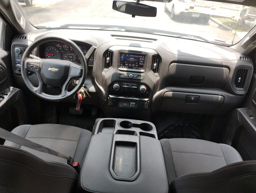 Chevrolet Silverado 5.4 2500 Doble Cabina Ls 4x4 At
