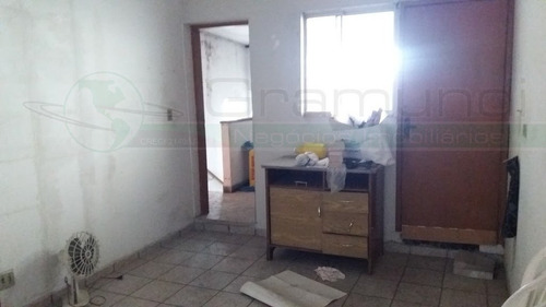 Casa Térrea Para Venda, 3 Dormitório(s), 214.0m² - 5033