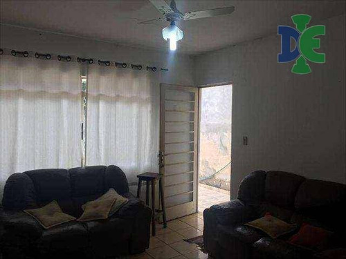 Imagem 4 de 12 de Casa Com 3 Dormitórios À Venda, 132 M² Por R$ 210.000 - Jardim Jacinto - Jacareí/sp - Ca0475