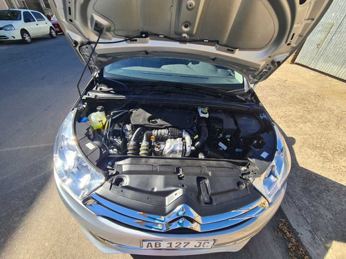 Citroën C4 Lounge 2017 1.6 Hdi 115 Feel Pack