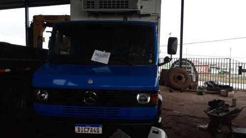 Mercedes Bens Mb710