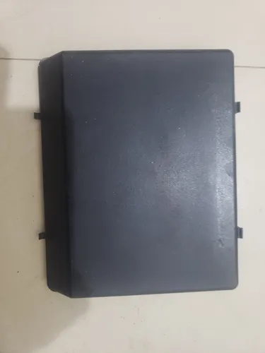 Tapa Fusiblera Bmw E34 (Usado)
