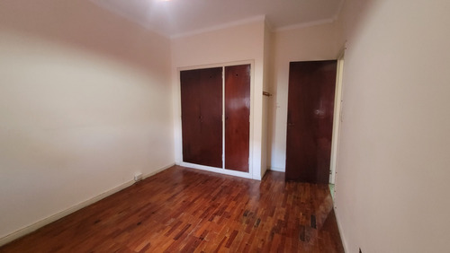 Alquiler Casa De Cuatro Ambientes