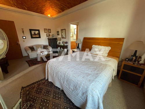 Casa En Renta En Privada En Hacienda De Los Cues En Villas Del Mesón En Una Planta