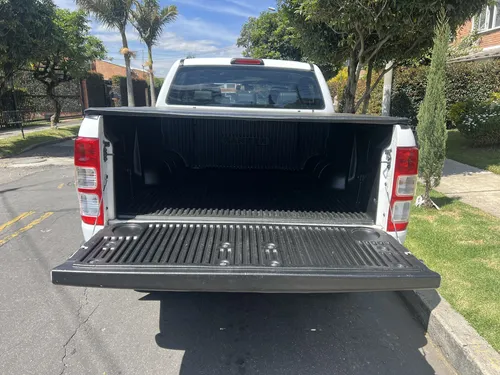 Ford Ranger 4x4 Mt 3.2 Diesel Aa Abs Fe Modelo 2022