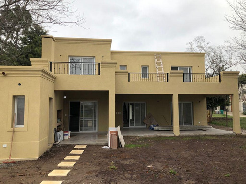 Imagen 11 de 13 de Excelente Casa En San Matias!!