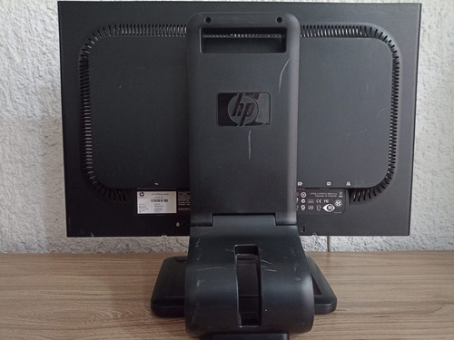 Monitor Hp 22 Clase B Detalles Giratorio Ajuste De Altura Plata (Reacondicionado)