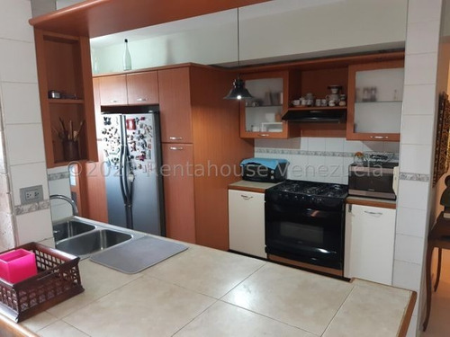 Imagen 7 de 30 de Apartamentos En Venta Este De Barquisimeto, Cod # 23-8881 Excelente Ubicación, Negociable! Mas Información Comunícate 412-1498654 Katty Vasquez Rentahouse. Moderno, Oportunidad, Conservado, Amplio !!