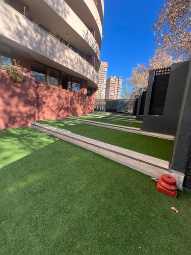 Oportunidad En Las Condes! Para Vivir O Invertir 2d+2b