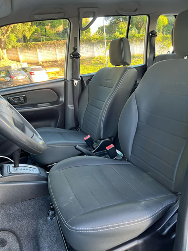 Mitsubishi Pajero TR4 2.0 4x2 Flex Aut. 5p