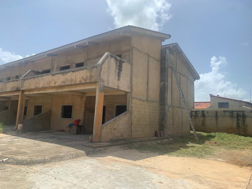 Imagen 3 de 6 de Town House En Maturin