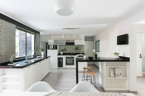 Linda Casa Pareada Alto Las Condes Remodelada (mardoñal)