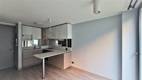 Vendo Primer Piso Con Patio Macul / Irarrázaval