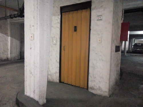 Cochera Cubierta Venta San Isidro Tribunales Tomo Vehículo