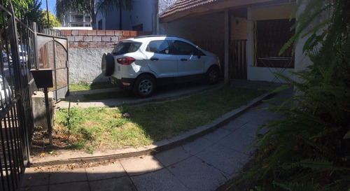 Imagen 2 de 17 de Casa En Venta Multi Familiar En Pilar Centro