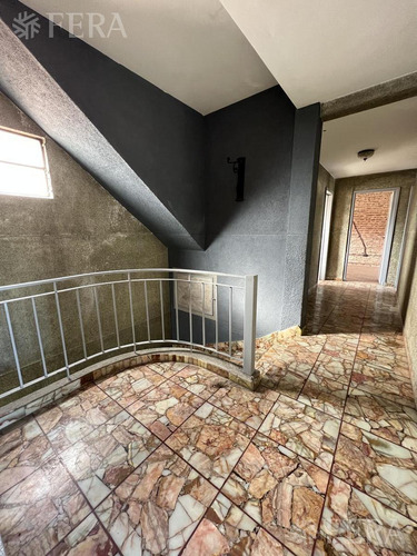 Imagen 2 de 27 de Venta Ph 6 Ambientes Con Terraza En Quilmes Oeste (30662)