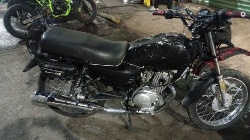 Motocicleta Negra Buenas Condiciones Afinada Con Balatas