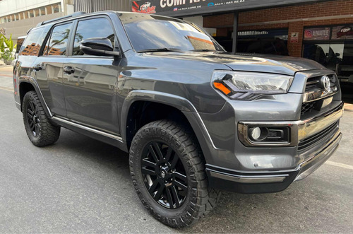 Imagen 8 de 16 de Toyota 4runner 2020 Nigtshade