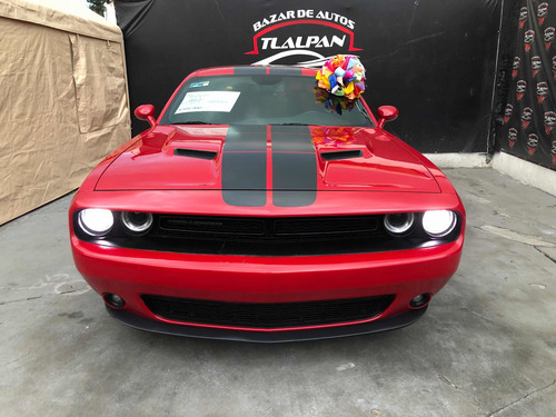 Imagen 1 de 15 de Dodge Challenger 2017 3.7 3.6 Black Top At