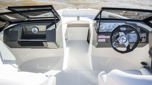 Klase A K180 C/evinrude E-tec G2 115hp Dsl - 0km