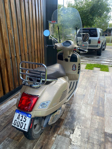 Vespa 300 Gts