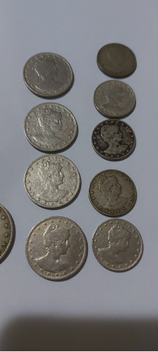 Vendo 8 Moedas 1901, 400 Reis 200 Reis 100 Reis.