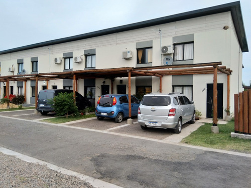 Imagen 4 de 14 de B° Cerrado Con U$s 8990 X 3 + Pesos 10ctas $125894 Compre Y Mudese Ya !! S/rta25 Umbrales De La Merced