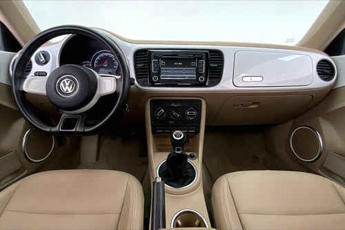 Imagen 14 de 25 de Volkswagen Beetle 3 Pts Hb Sport, 25l, Tm5, Ve, 6 Cd, Piel