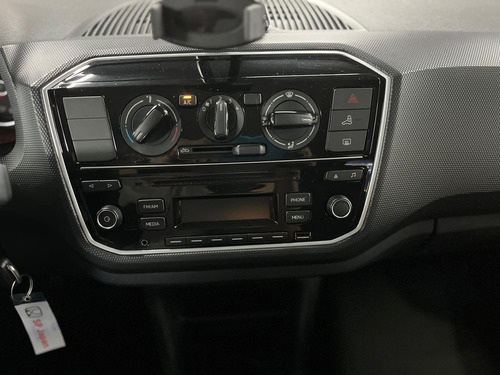 Volkswagen Up! 1.0 MPI TOTAL FLEX 4P MANUAL