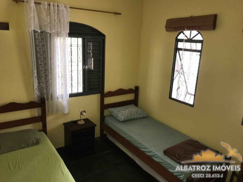 Imagem 1 de 10 de Casa Bosques Dos Coqueirais Com 02 Dormitórios E Próximo A Comércio. - Ca427