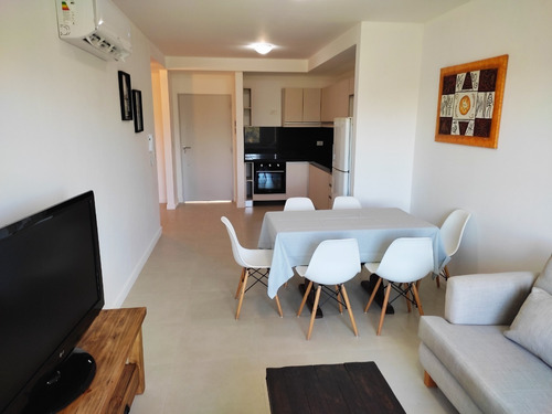 Imagen 6 de 7 de Dueño Alquila En Nordelta, Hermoso Departamento De 2 Ambientes, Pileta ,terraza Parrilla