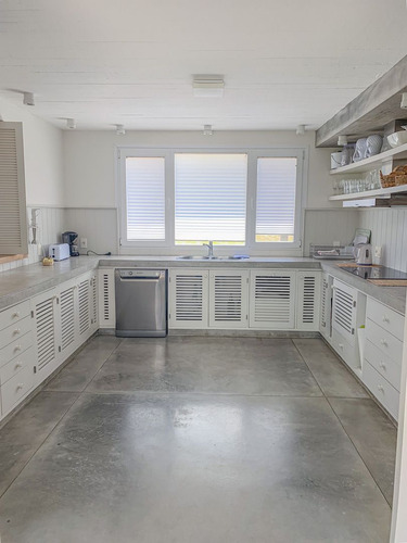 Casa En Alquiler Por Temporada De 4 Dormitorios En Pinar Del Faro (ref: Est-49)