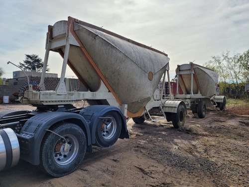 Tolva Full Tráiler Helvetica Modelo 80