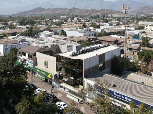 Los Andes - Arriendo Local Comercial En Pleno Centro