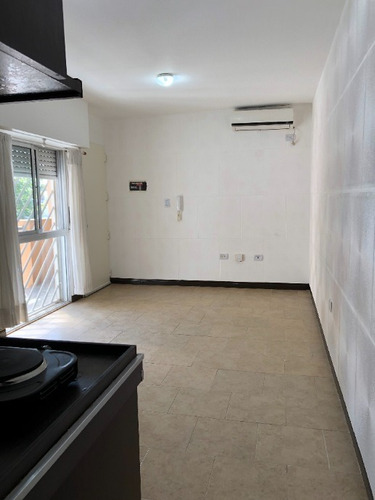 Imagen 7 de 10 de Monoambiente En Venta En Moron Norte