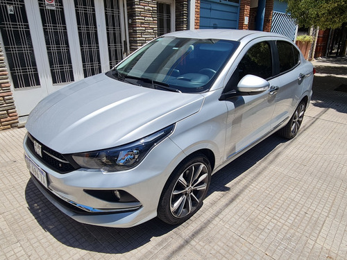 Fiat Cronos 1.8 16v Precision Pack Premium