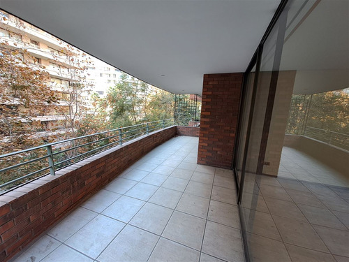 Departamento En Venta De 3 Dorm. En Las Condes