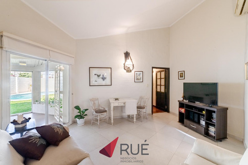 Imagen 6 de 21 de Casa En Venta En Cerro Chico, 3 Dormitorios, Pileta, Toda En Planta Baja.excelente Estado