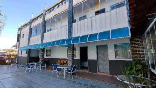 Imagem 22 de 25 de Pousada No Bairro Bopiranga, Itanhaém, Litoral Sul De São Paulo, Localizado Lado Praia, Ficando À 300 Metros Do Mar. Possui Piscina, Churrasqueira, Wc Externo E Vaga Para 08 Automóveis.
