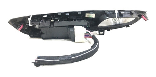 Imagen 2 de 4 de Botonera Alzavidrio Principal Toyota Yaris 2017-2021