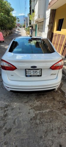 Ford Fiesta 1.6 Se Sedan Mt