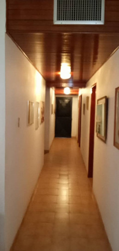 Casa Con Terreno Playa Grande
