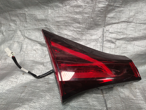 Intercalavera Nissan Kicks 22/23 Led Izquierdo #544