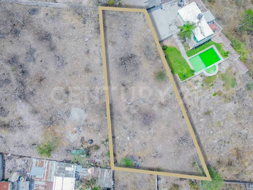 Terreno De 853m2 En Col. La Cruz Xochitepec Morelos $420,000