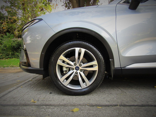 Ford TERRITORY 4X2 1.5 AUT Titanium 1.5 Aut.