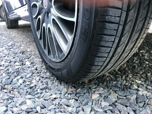 Fiat Punto Sporting 1.6 16v Año 2013 - Liv Motors